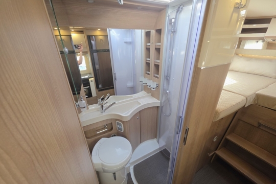 Carthago-C1-Tourer-T148-KB-LE-Interior-Bathroom.jpg