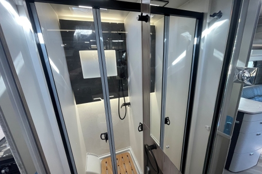 swift-kon-tiki-740-interior-shower.jpg