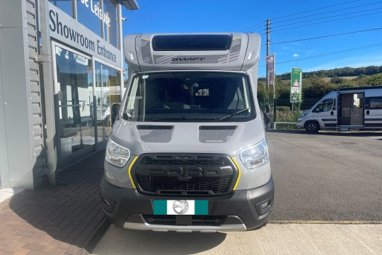 swift-trekker-540-exterior-front.png