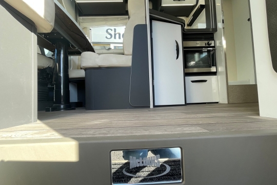 mclouis-fusion-373-2027-model-interior-looking-in.jpg