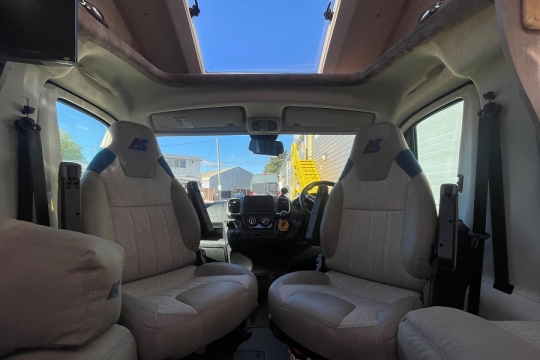 auto-sleepers-nuevo-ek-plus-interior-cab-seats-2.jpg