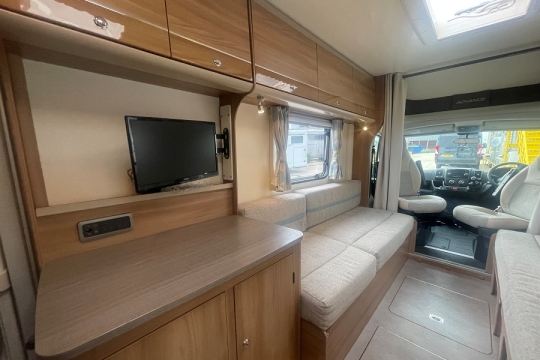 bailey-approach-advance-635-interior-living.jpg