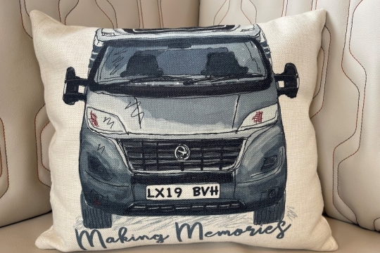burstner-lyseo-harmony-744-interior-cushion.jpg