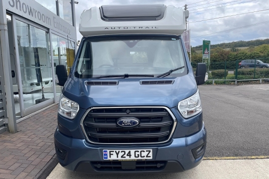 auto-trail-excel-690l-exterior-front.jpg