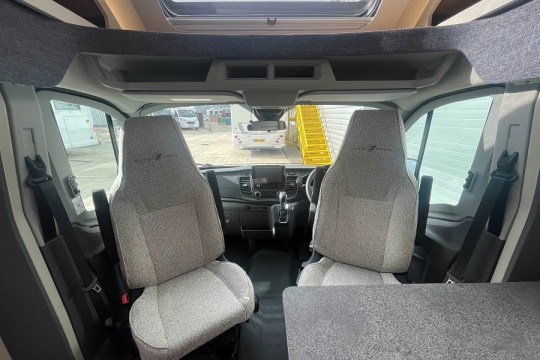 auto-trail-excel-690l-interior-cab-seats.jpg