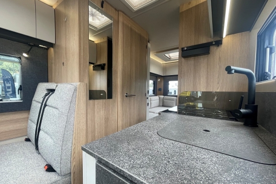 auto-trail-excel-690l-interior-door-looking-to-rear.jpg