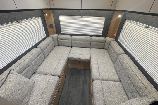 auto-trail-excel-690l-interior-rear-lounge.jpg