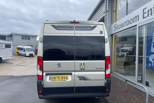 auto-sleepers-kingham-exterior-rear.jpg