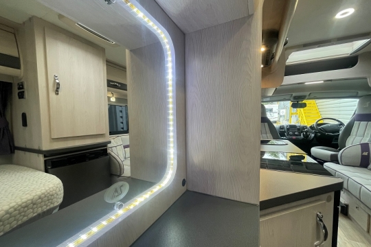 auto-sleepers-kingham-interior-dressing-table-mirror.jpg