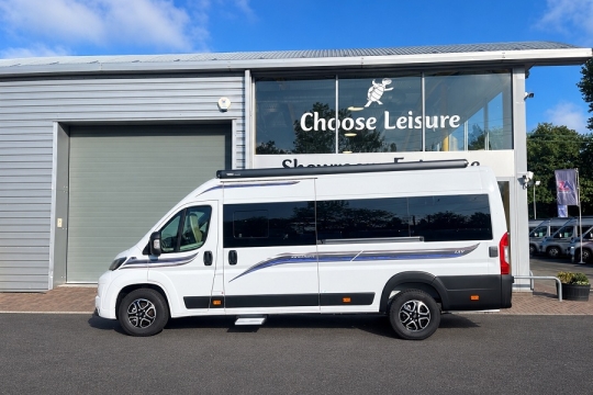 auto-sleepers-kingham-lxv-exterior-side.jpg