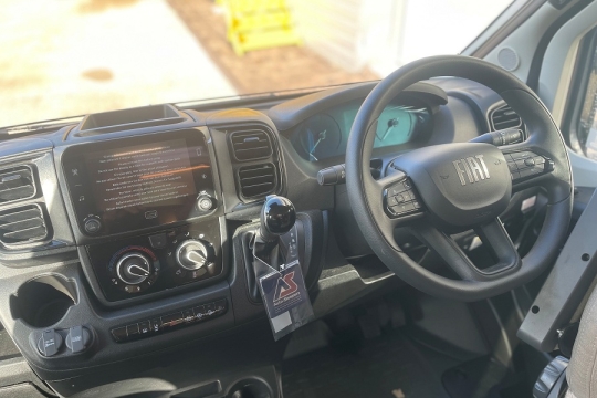 auto-sleepers-kingham-lxv-interior-cab.jpg