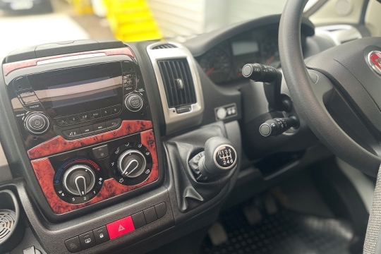 bessacarr 494-interior-dash.jpg