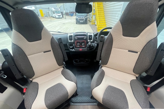 bessacarr 494-interior-cab-seats.jpg