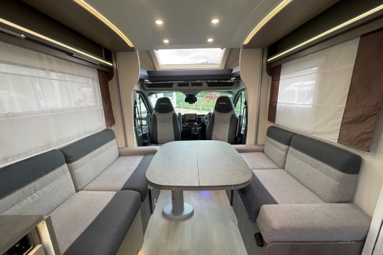 chausson-640-interior-front-lounge.jpg