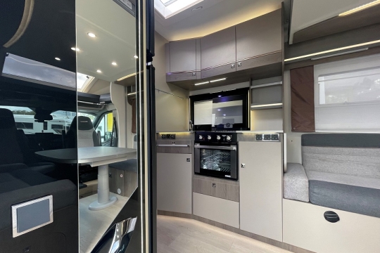 chausson-640-interior-kitchen.jpg
