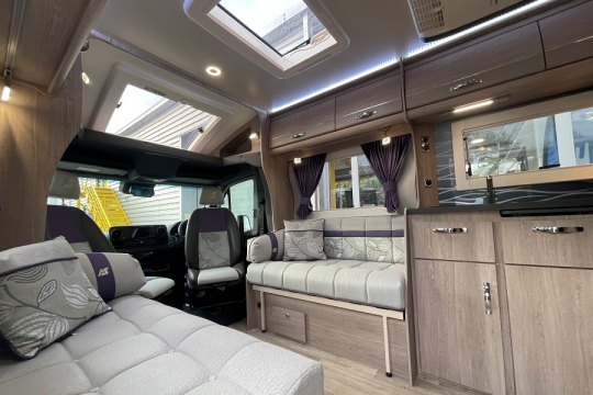 auto-sleepers-burford-duo-interior-looking-to-cab.jpg
