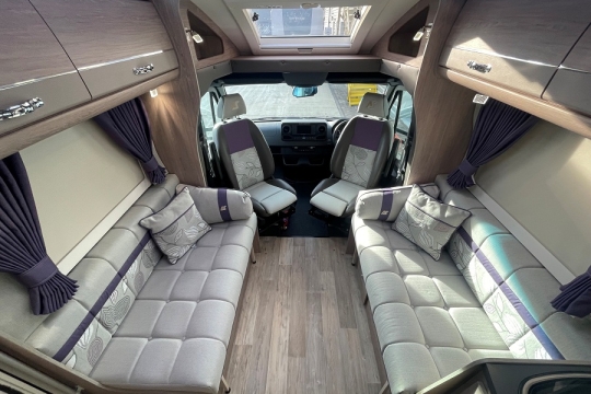 auto-sleepers-burford-duo-interior-front-lounge.jpg