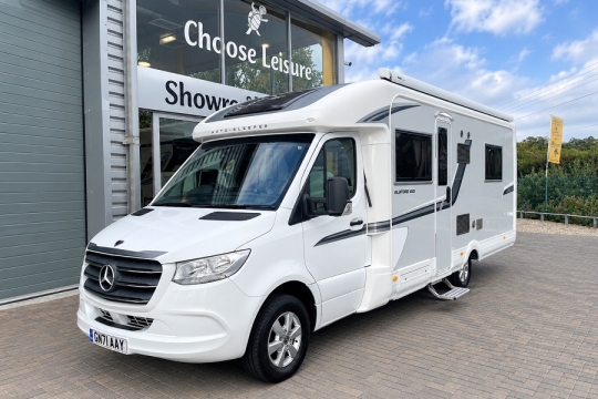 auto-sleepers-burford-duo-exterior-front-side.jpg