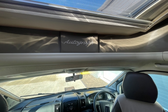 bailey-approach-autograph-740-interior-autograph-detail.jpg