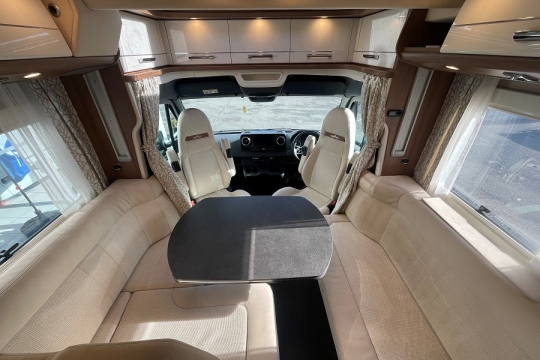 carthago-t148-interior-front-lounge.jpg