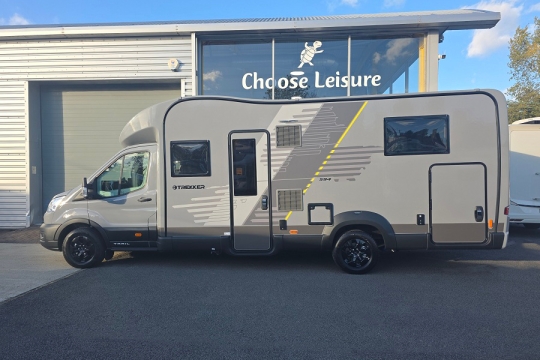 swift-trekker-594-exterior-side.jpg