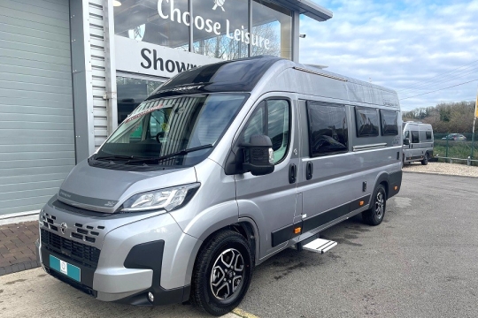 swift-carrera-184-exterior-front-side.jpg