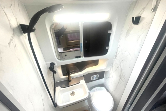 swift-carrera-184-interior-washroom-2.jpg